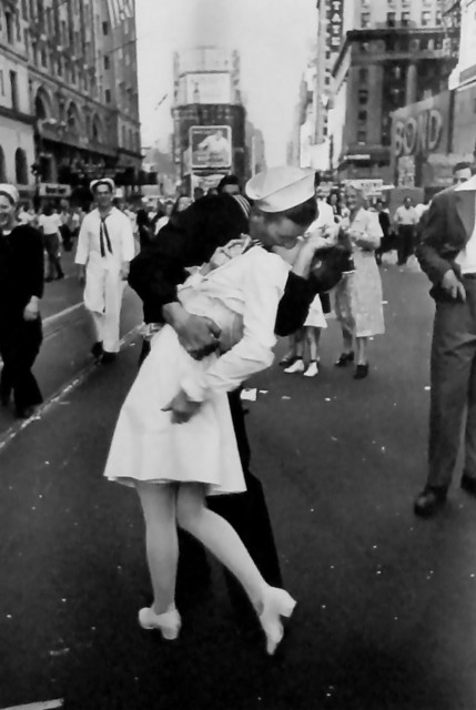 Alfred Eisenstaedt, ‘VJ Day, Times Square’, 1945, GALLERY M