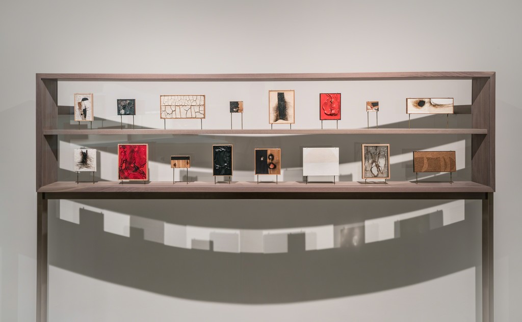 Alberto Burri: The Trauma of Painting, October 9, 2015–January 6, 2016, Solomon R. Guggenheim Museum. Photo: David Heald © Solomon R. Guggenheim Foundation Alberto Burri: The Trauma of Painting, October 9, 2015–January 6, 2016, Solomon R. Guggenheim Museum. Photo: David Heald © Solomon R. Guggenheim Foundation