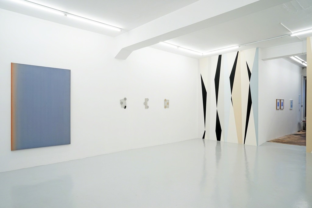 Installation view Correspondance with works by Clare Goodwin, Mamiko Otsubo, Pierre Haubensak, wiedemann/mettler and guests, Lullin + Ferrari, Zurich, 2019 Installation view Correspondance with works by Clare Goodwin, Mamiko Otsubo, Pierre Haubensak, wiedemann/mettler and guests, Lullin + Ferrari, Zurich, 2019