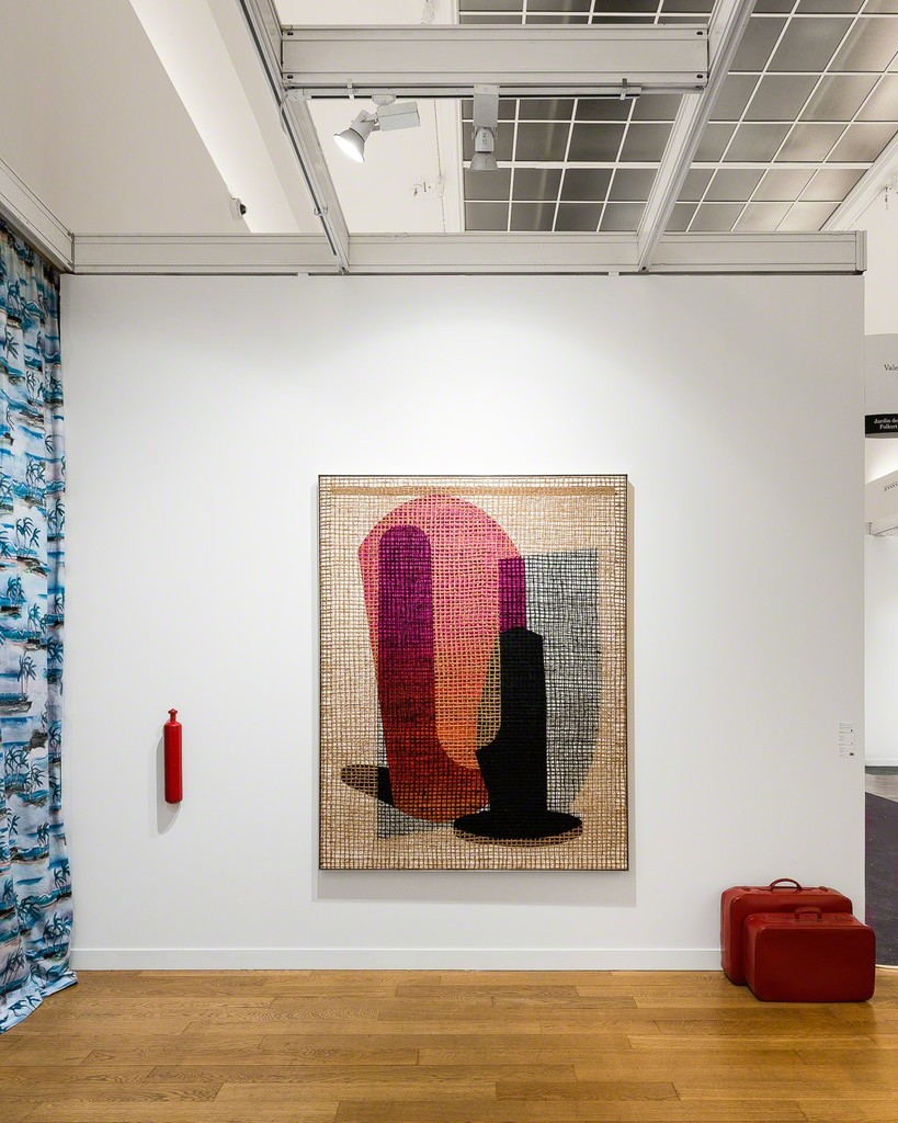 Exhibition view "FIAC", Valentin. Paris, 2017.
With (from the left to the right): Neil Raitt, Etienne Bossut and David Renggli.
© Photo: Grégory Copitet / Courtesy of the artists and Valentin, Paris. Exhibition view "FIAC", Valentin. Paris, 2017.
With (from the left to the right): Neil Raitt, Etienne Bossut and David Renggli.
© Photo: Grégory Copitet / Courtesy of the artists and Valentin, Paris.