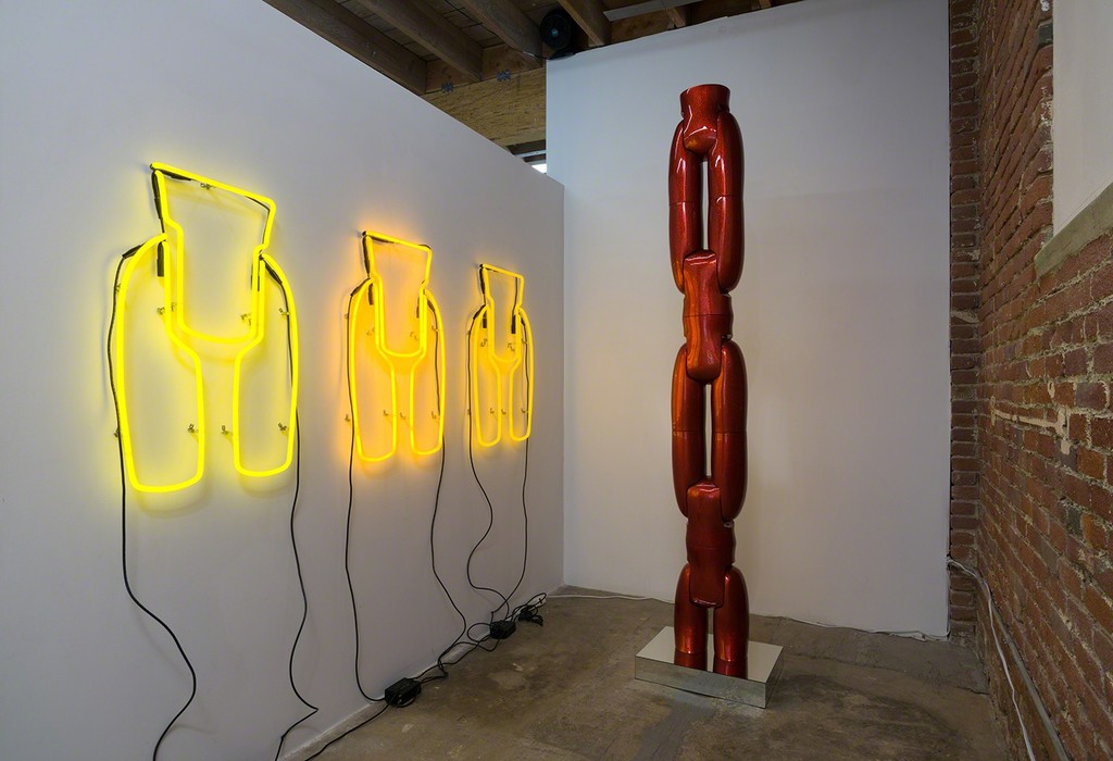 Allie Pohl, 'Side Gallery', installation view, Chimento Contemporary. Photo: Ruben Diaz Allie Pohl, 'Side Gallery', installation view, Chimento Contemporary. Photo: Ruben Diaz