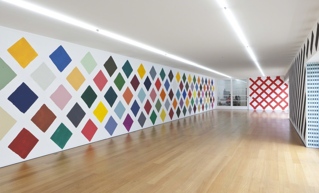 Installation view Martin Creed at Galerie Rüdiger Schöttle, 2016.
Photo: Wilfried Petzi. Installation view Martin Creed at Galerie Rüdiger Schöttle, 2016.
Photo: Wilfried Petzi.