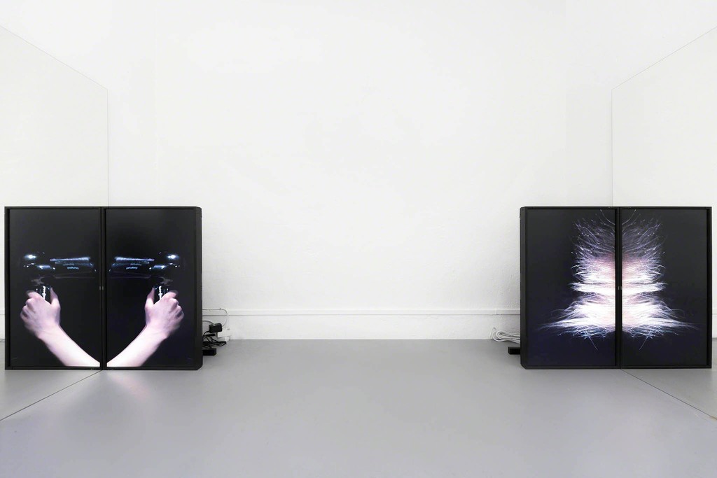 Kilian Kretschmer: Whirr - Videoinstallation, 2016 Kilian Kretschmer: Whirr - Videoinstallation, 2016
