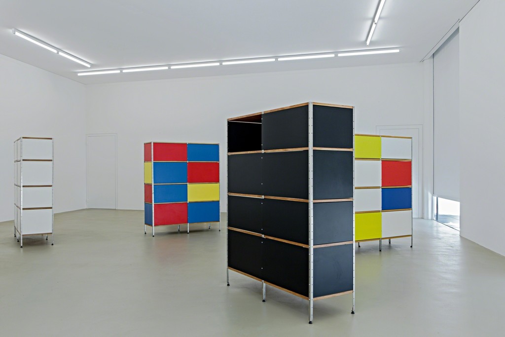 Installation view of "Martin Boyce" at Kunstmuseum Basel, Basel (2015). Photo credit: Museum für Gegenwartskunst, Gina Folly Installation view of "Martin Boyce" at Kunstmuseum Basel, Basel (2015). Photo credit: Museum für Gegenwartskunst, Gina Folly