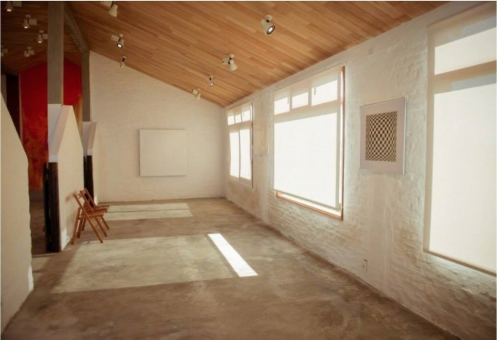 Installation view: Riccardo De Marchi, Francisco Sobrino Installation view: Riccardo De Marchi, Francisco Sobrino