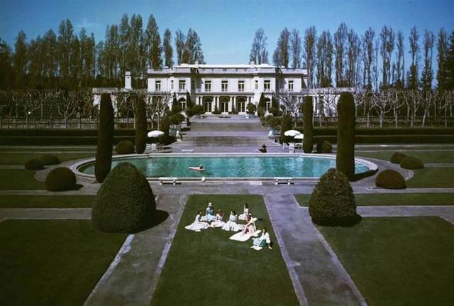 Slim Aarons, ‘U.S.A. Trianon, San Francisco’, 1960, Photography, C-Print, Undercurrent Projects