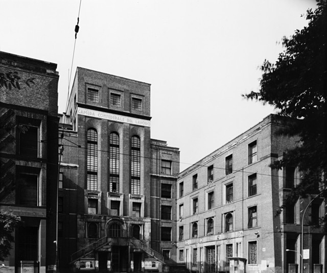 Gabriele Basilico, ‘Camera Confederale del Lavoro, Milano’, years 1980, Photography, Vintage gelatin silver print, Finarte