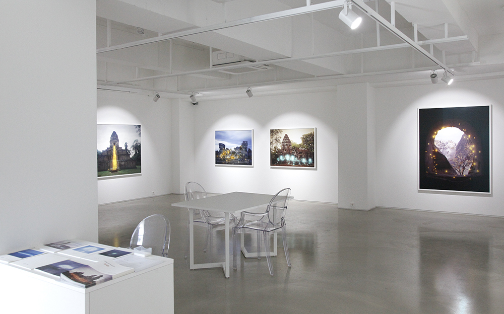 Lee Jeong Lok Solo Exhibition <NABI>
Gallery BK_3F
2017.5.18-6.17 Lee Jeong Lok Solo Exhibition <NABI>
Gallery BK_3F
2017.5.18-6.17