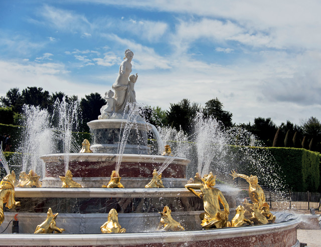 Jules Hardouin-Mansart, ‘Le bassin de Latone (Latona's Fountain)’, Château de Versailles