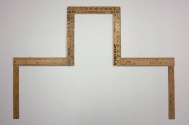 Hamish Fulton, ‘SEVEN PIECES OF WOODEN RULER FOR: A SEVEN DAY WALK IN NORTHEASTERN CALIFORNIA USA. OCTOBER FULL MOON 1981’, 1946, espaivisor - Galería Visor