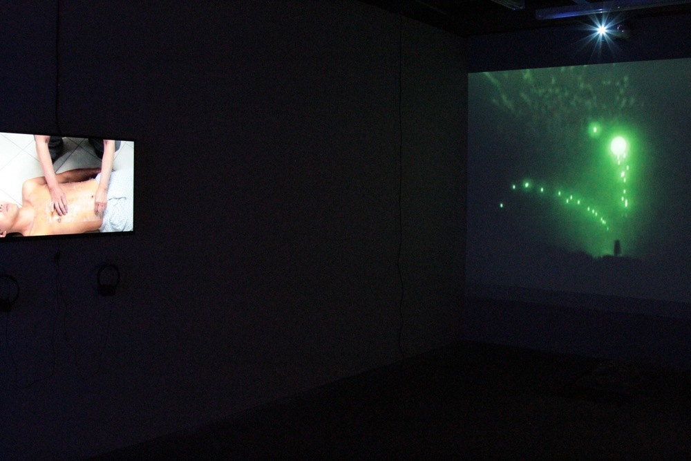 Kenneth Tam, Sump, 2015 (left), Deanna Erdmann, Untitled (Green), 2011, (right). Kenneth Tam, Sump, 2015 (left), Deanna Erdmann, Untitled (Green), 2011, (right).