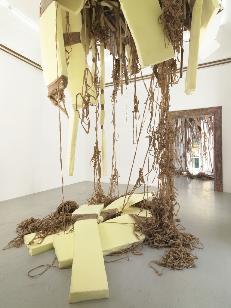 Thomas Hirschhorn - break-through - partial view of the exhibition - April 2013 - Galleria Alfonso Artiaco, Napoli Thomas Hirschhorn - break-through - partial view of the exhibition - April 2013 - Galleria Alfonso Artiaco, Napoli