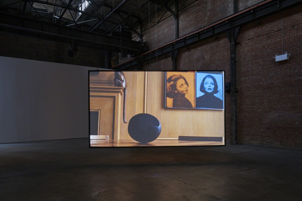 Carissa Rodriguez, The Maid, 2018, installation view, SculptureCenter, New York, 2018. 4K video with sound. 12:22 minutes. Courtesy the artist and Karma International, Zurich/Los Angeles. Photo: Kyle Knodell Carissa Rodriguez, The Maid, 2018, installation view, SculptureCenter, New York, 2018. 4K video with sound. 12:22 minutes. Courtesy the artist and Karma International, Zurich/Los Angeles. Photo: Kyle Knodell