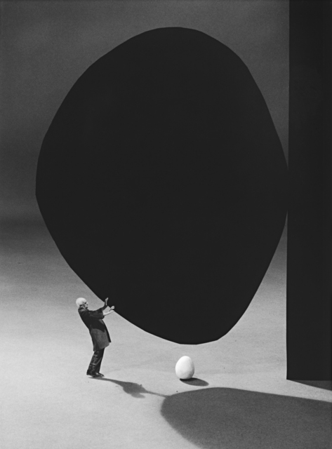 Gilbert Garcin, ‘300 – La précarité (d’après Robert Motherwell) Precarity (after Robert Motherwell)’, 2005, Photography, Gelatin silver print, Lisa Sette Gallery