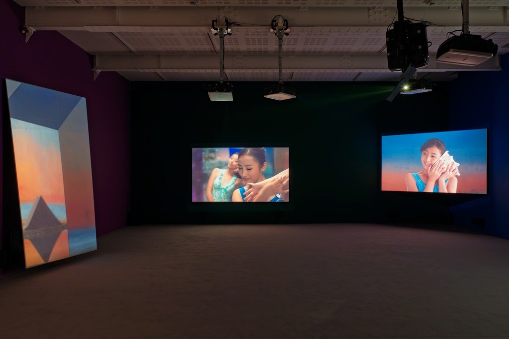 The Coloured Sky: New Women II; Installation View; Galerie Marian Goodman, Paris; April 18 – May 30, 2015 The Coloured Sky: New Women II; Installation View; Galerie Marian Goodman, Paris; April 18 – May 30, 2015