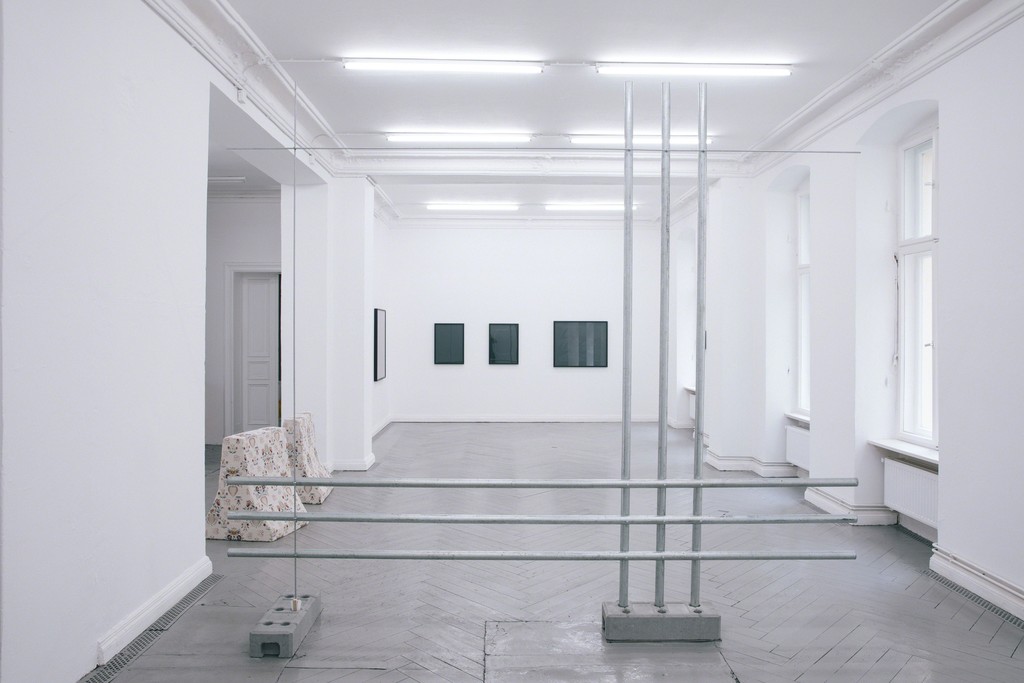 Exhibition view, Schutzgebiet, 2017
Photo: Eike Walkenhorst, Berlin
Courtesy the artist and EIGEN + ART Lab Exhibition view, Schutzgebiet, 2017
Photo: Eike Walkenhorst, Berlin
Courtesy the artist and EIGEN + ART Lab