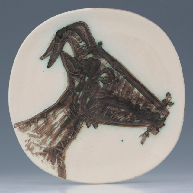 Pablo Picasso, ‘Profil de tête de chèvre’, 1950, Sculpture, White earthenware clay, decoration in oxidized paraffin and glaze bath brown, green, BAILLY GALLERY