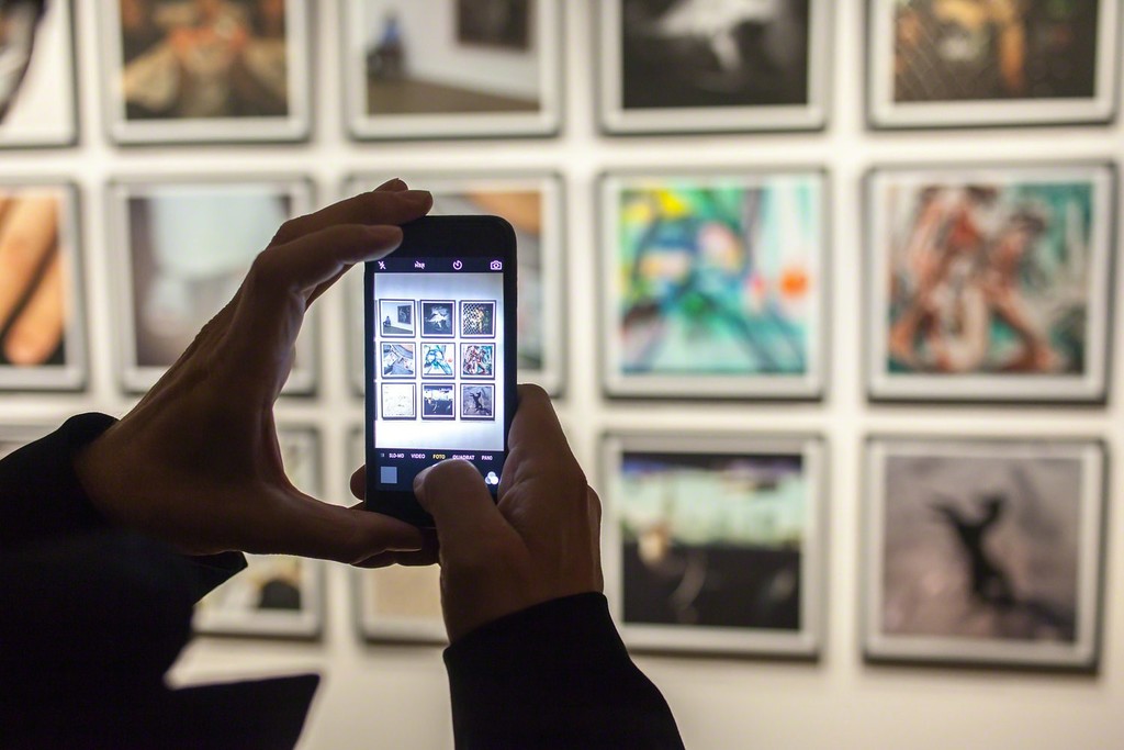 Instagram Now! Sketchbooks, Portfolios, Diaries, 2016, Photo: Ouriel Morgensztern, © Belvedere, Vienna Instagram Now! Sketchbooks, Portfolios, Diaries, 2016, Photo: Ouriel Morgensztern, © Belvedere, Vienna