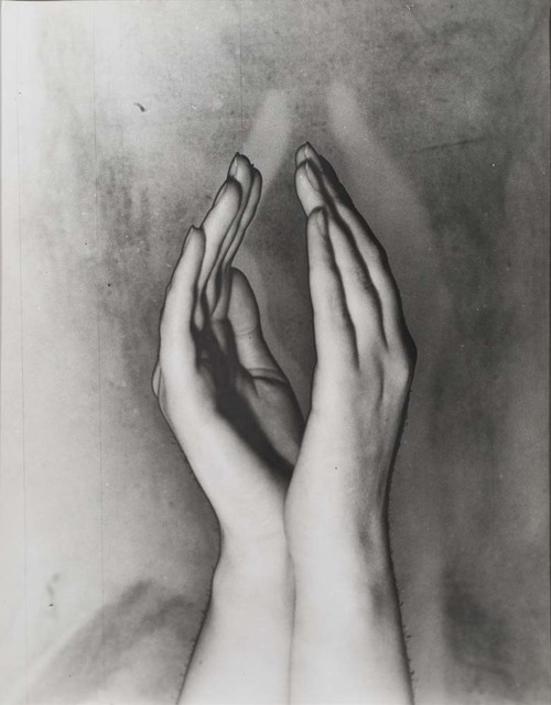 Erwin Blumenfeld, ‘Solarised hands, Amsterdam’, ca. 1933, Osborne Samuel