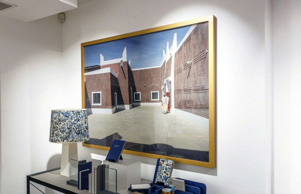 Installation shot:
work from George Osodi's Nigerian Monarch Series Installation shot:
work from George Osodi's Nigerian Monarch Series