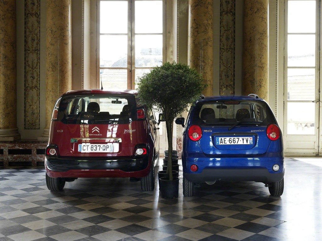 "Merci Raymond by Bertrand Lavier" at Monnaie de Paris, 2016. Photographe André Morin "Merci Raymond by Bertrand Lavier" at Monnaie de Paris, 2016. Photographe André Morin