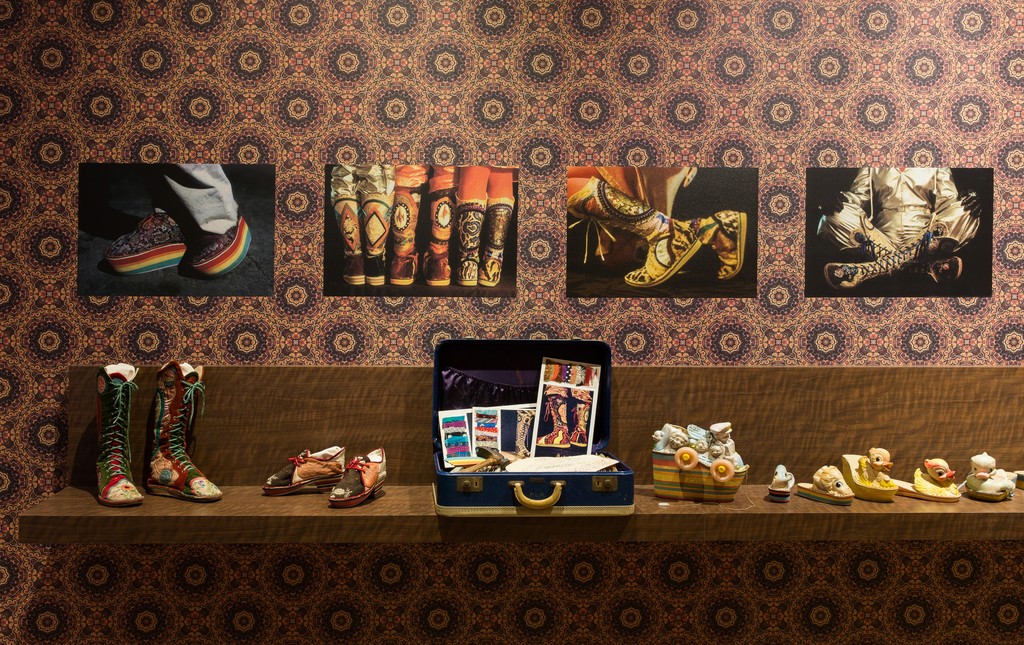 Installation view of 'Counter-Couture: Handmade Fashion in an American Counterculture', 2017. Photo by Jenna Bascom. Installation view of 'Counter-Couture: Handmade Fashion in an American Counterculture', 2017. Photo by Jenna Bascom.