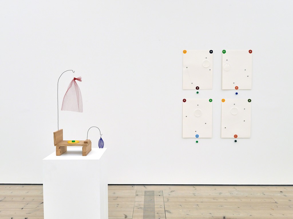 Installation view of "B. Wurtz Selected Works 1970-2015." Foto: John McKenzie © BALTIC Centre for Contemporary Art Installation view of "B. Wurtz Selected Works 1970-2015." Foto: John McKenzie © BALTIC Centre for Contemporary Art