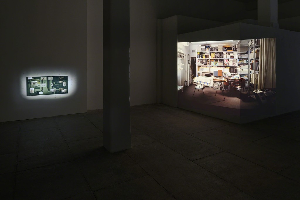 Tris Vonna-Michell, 'Register',installation view at T293 Rome, 25 October – 3 December 2016. ©Roberto Apa. Tris Vonna-Michell, 'Register',installation view at T293 Rome, 25 October – 3 December 2016. ©Roberto Apa.