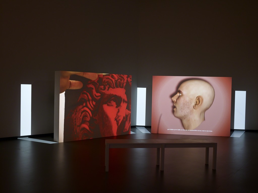 Ed Atkins - Us dead talk love, 2012 Photo: Fondation Louis Vuitton, Marc Domage © Ed Atkins Ed Atkins - Us dead talk love, 2012 Photo: Fondation Louis Vuitton, Marc Domage © Ed Atkins