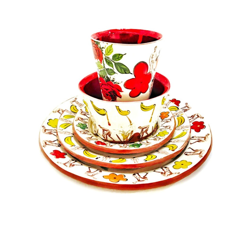 Dinner service by Wesley Harvey Dinner service by Wesley Harvey