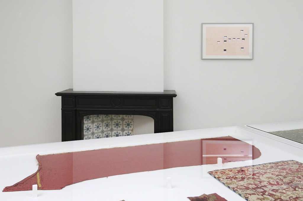 Installation view: KP Brehmer, Flags for the states 1867/1868, 1976, courtesy of Vilma Gold London and
textiles from the collection of Seth Siegelaub, courtesy of Stichting Egress Foundation Amsterdam. (photography by Jhoeko) Installation view: KP Brehmer, Flags for the states 1867/1868, 1976, courtesy of Vilma Gold London and
textiles from the collection of Seth Siegelaub, courtesy of Stichting Egress Foundation Amsterdam. (photography by Jhoeko)