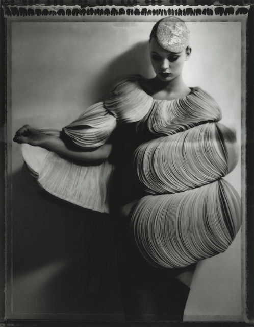 Cathleen Naundorf, ‘Valentino en Rose, 2007’, 2007, Holden Luntz Gallery