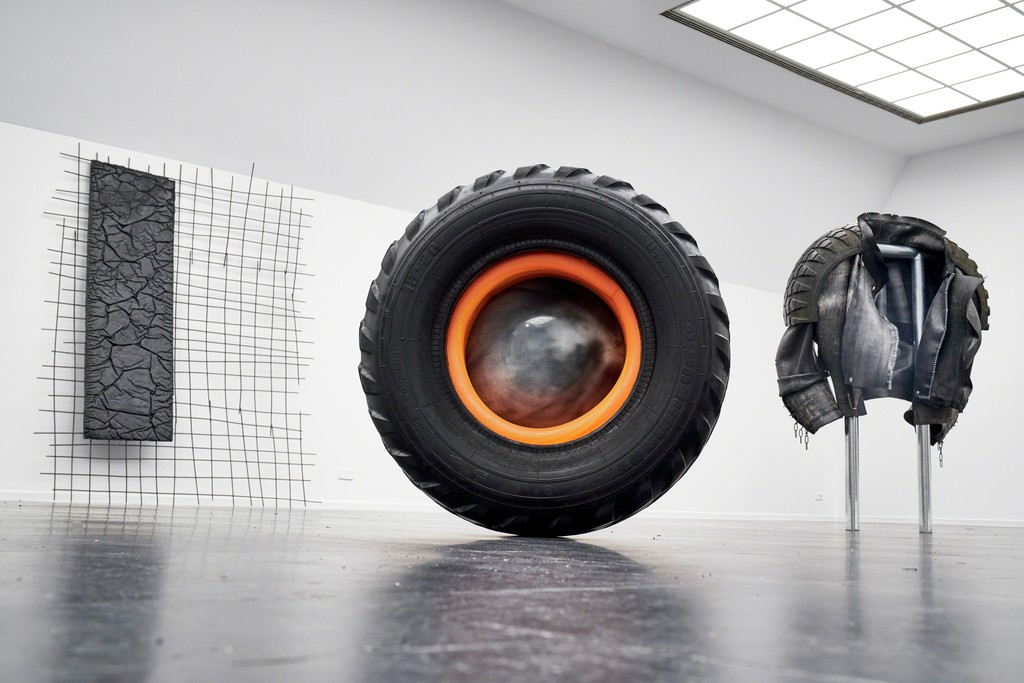 Viviana Abelson, Installationview Frankfurter Kunstverein 2019, Photo: Norbert Miguletz, © Frankfurter Kunstverein Viviana Abelson, Installationview Frankfurter Kunstverein 2019, Photo: Norbert Miguletz, © Frankfurter Kunstverein