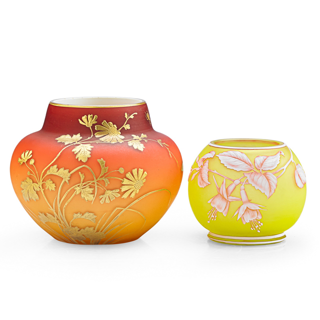 Thomas Webb & Sons, ‘Peach Bloom Vase With Daisies (Possibly Thomas Webb) And Cabinet Vase With Fuchsia, England’, 19th C., Rago/Wright