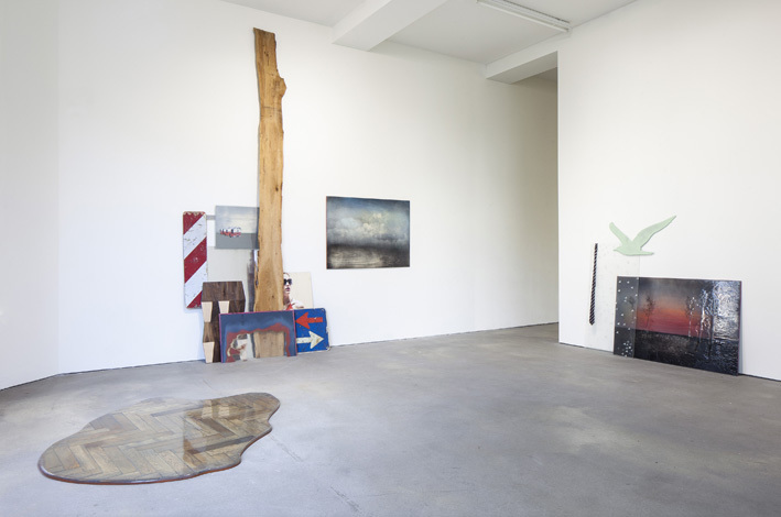 Robert Elfgen
I WISH MY PICTURES
Installation view Sprüth Magers Berlin, 2014 Robert Elfgen
I WISH MY PICTURES
Installation view Sprüth Magers Berlin, 2014
