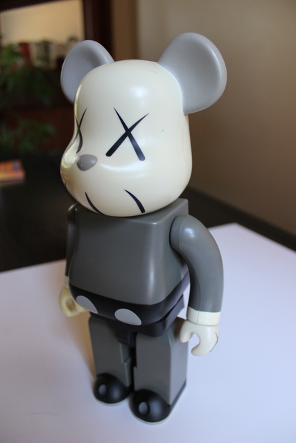 KAWS, ‘400% Gray Bearbrick ’, 2002, EHC Fine Art