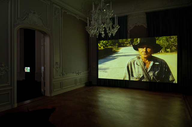 Rirkrit Tiravanija, ‘Lung Neaw Visits His Neighbours’, 2011, West Den Haag