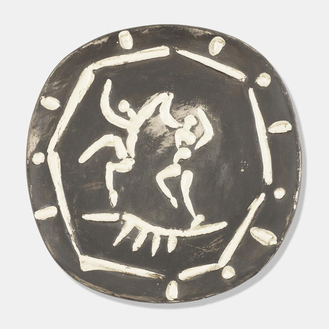 Pablo Picasso, ‘Deux Danseurs plate’, 1956, Textile Arts, Glazed earthenware with black patina, Rago/Wright