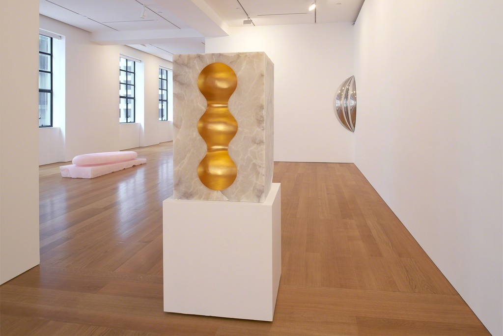Installation view. "Anish Kapoor" at Gagosian Gallery Hong Kong. September 12 to November 5, 2016. Courtesy Gagosian Gallery. Artworks © Anish Kapoor. Installation view. "Anish Kapoor" at Gagosian Gallery Hong Kong. September 12 to November 5, 2016. Courtesy Gagosian Gallery. Artworks © Anish Kapoor.