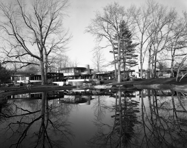 Pedro E. Guerrero, ‘Leuthold House, New Canaan, CT (Alan Gelbin, Architect)’, 1966, Edward Cella Art and Architecture