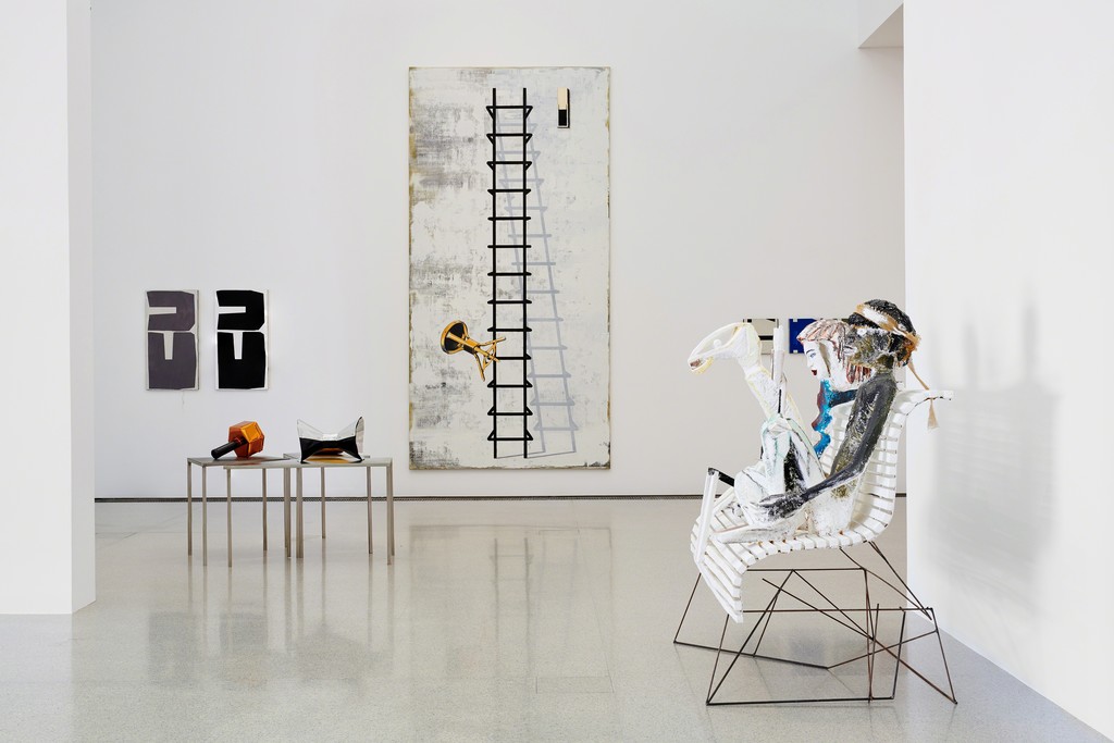 Ausstellungsansicht / Exhibition view
Klassentreffen. Werke aus der Sammlung Gaby und Wilhelm Schürmann / Class Reunion. Works from the Gaby and Wilhelm Schürmann Collection, 23.6.–11.11.2018, mumok Museum moderner Kunst Stiftung Ludwig Wien
Photo: Christian Benesch, © mumok
Ausstellungsansicht / Exhibition view
Klassentreffen. Werke aus der Sammlung Gaby und Wilhelm Schürmann / Class Reunion. Works from the Gaby and Wilhelm Schürmann Collection, 23.6.–11.11.2018, mumok Museum moderner Kunst Stiftung Ludwig Wien
Photo: Christian Benesch, © mumok