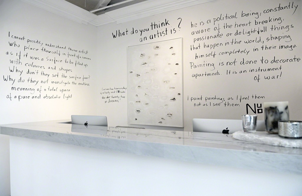 Artist's Performance/Installation Artist's Performance/Installation