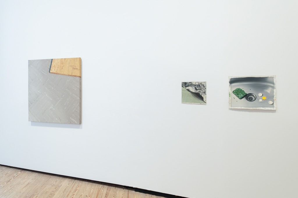 Installation view of “Marilyn Minter: Pretty/Dirty” at the Contemporary Arts Museum Houston, 2015. Photo: Paul Hester. © Contemporary Arts Museum Houston. Installation view of “Marilyn Minter: Pretty/Dirty” at the Contemporary Arts Museum Houston, 2015. Photo: Paul Hester. © Contemporary Arts Museum Houston.