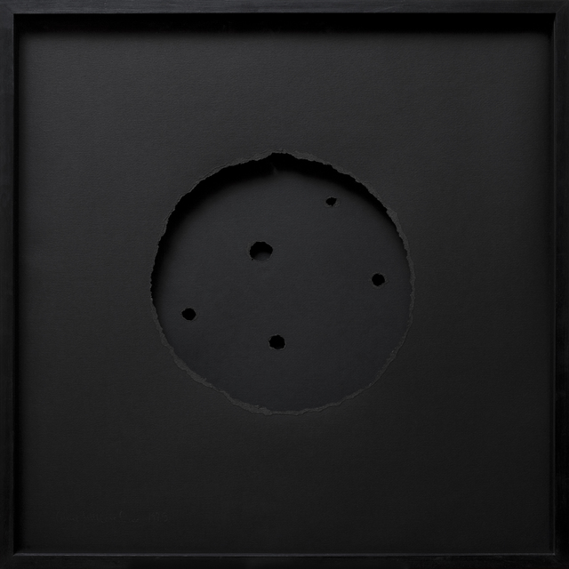 Anna Maria Maiolino, ‘Estam Aí (ou Mais Buracos), da série Desenho Objeto - Preto’, 1975, Museo de Arte Contemporáneo de Buenos Aires