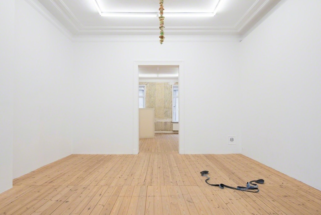 Paravent, 2016, Exhibition view Paravent, 2016, Exhibition view