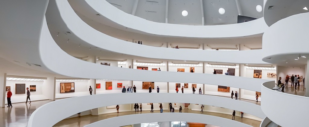 Alberto Burri: The Trauma of Painting, October 9, 2015–January 6, 2016, Solomon R. Guggenheim Museum. Photo: David Heald © Solomon R. Guggenheim Foundation Alberto Burri: The Trauma of Painting, October 9, 2015–January 6, 2016, Solomon R. Guggenheim Museum. Photo: David Heald © Solomon R. Guggenheim Foundation