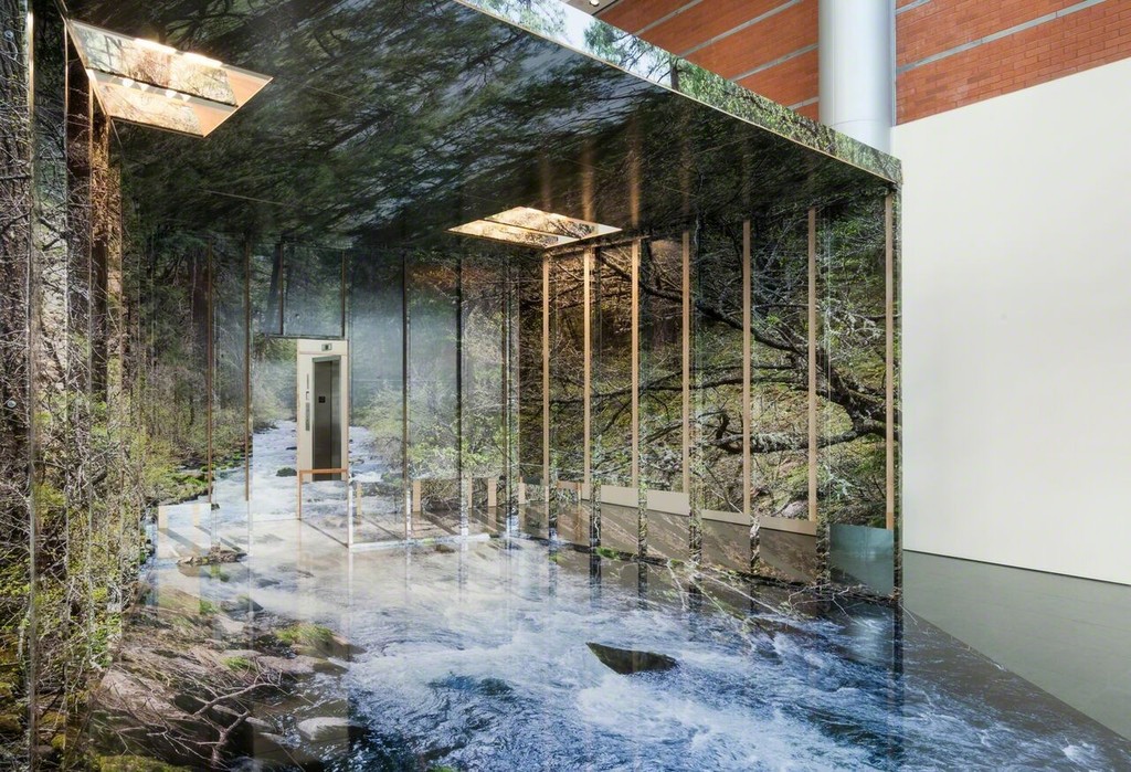 Chris Engman’s Containment (2018) is a site-specific installation created as a part of FotoFocus Biennial 2018 exhibition Chris Engman: Prospect and Refuge at Alice F. and Harris K. Weston Art Gallery.
Photos by Tony Walsh Chris Engman’s Containment (2018) is a site-specific installation created as a part of FotoFocus Biennial 2018 exhibition Chris Engman: Prospect and Refuge at Alice F. and Harris K. Weston Art Gallery.
Photos by Tony Walsh