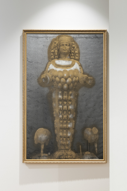Golden Goddess (Bereket anasi)