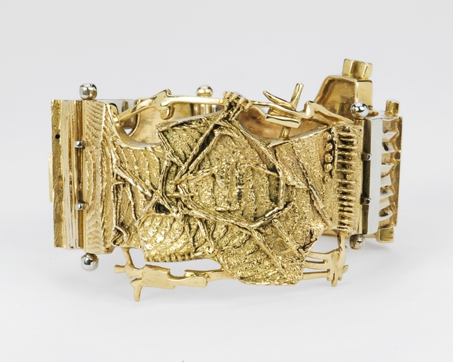 Giò Pomodoro, ‘Unique gold bracelet with cuttlefish bone castings’, early 1960s, Design/Decorative Art, 18ct white and yellow gold, Didier Ltd.