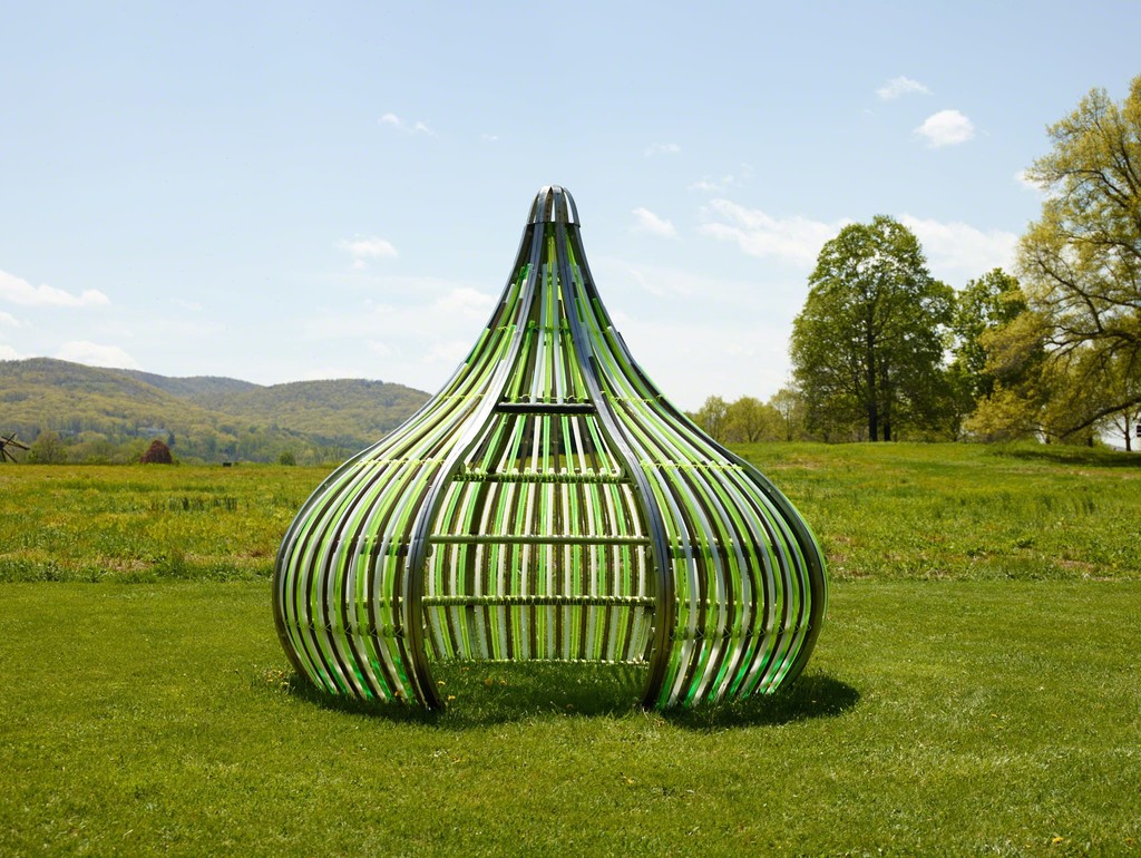 Dennis Oppenheim, Electric Kiss, 2008. © Dennis Oppenheim
Courtesy Dennis Oppenheim Estate. Photo: Jeffrey Sturges
Dennis Oppenheim, Electric Kiss, 2008. © Dennis Oppenheim
Courtesy Dennis Oppenheim Estate. Photo: Jeffrey Sturges